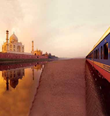 Same Day Taj Mahal Tour by Gatimaan Express